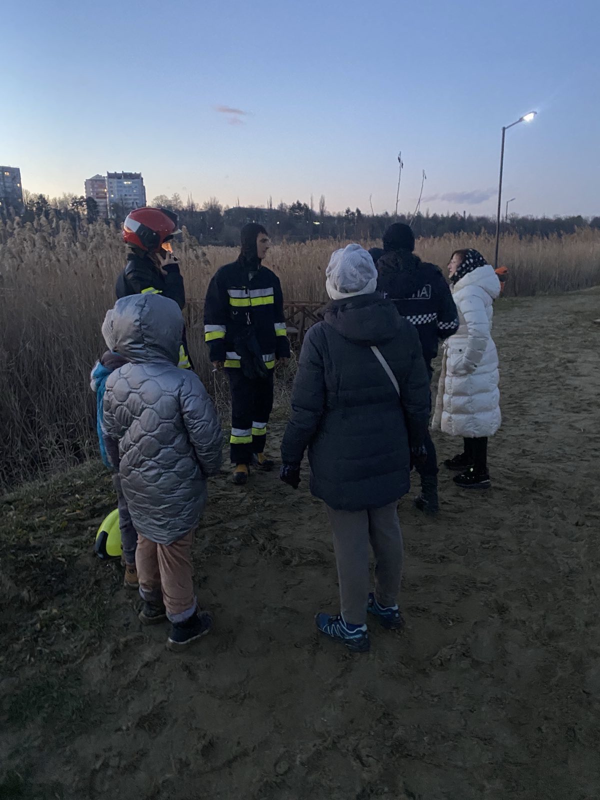 Video Salvatorii Din Ungheni Au Salvat Un Copil Care Se Afla N