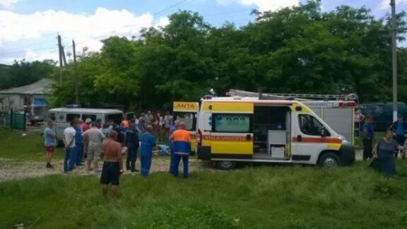 Trei bărbați au murit în timp ce curățau o fântână