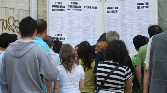 acces mai uşor la piaţa muncă.