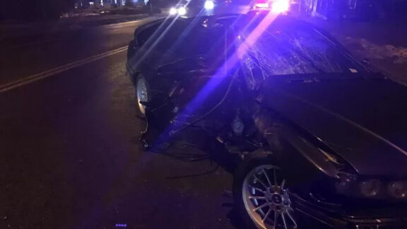 Accident GRAV în sectorul Botanica al capitalei. Două mașini s-au tamponat violent