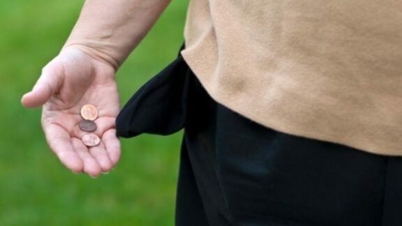 Angajaţii mai multor teatre din Chişinău