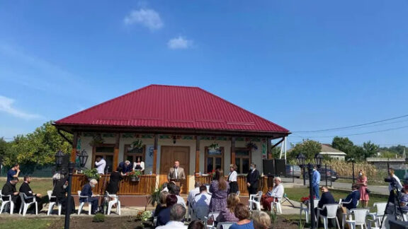 Casa regretatului poet Adrian Păunescu a fost renovată cu sprijinul României