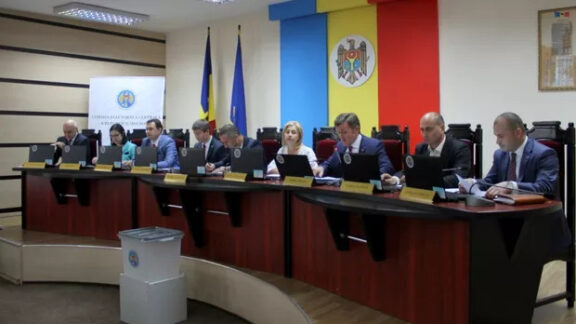 Cec a totalizat rezultatele celui de al doilea tur