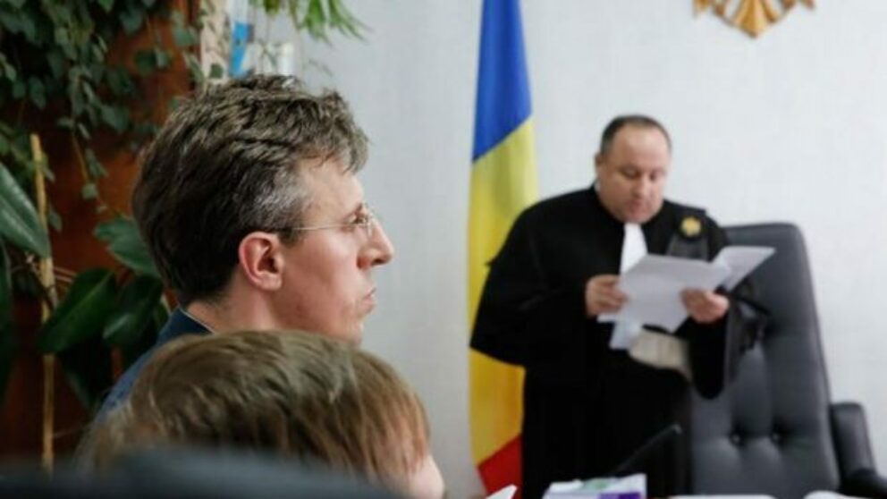 Chirtoacă: