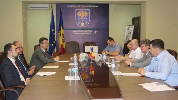 Donație de cărți din partea României pentru un penitenciar din capitală