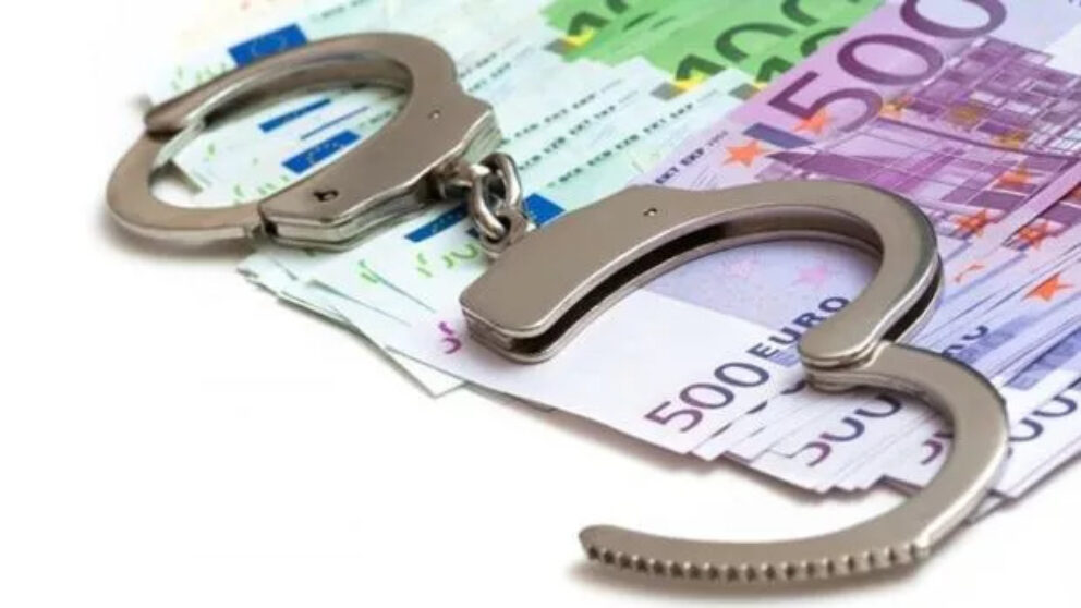 Evaziune fiscală