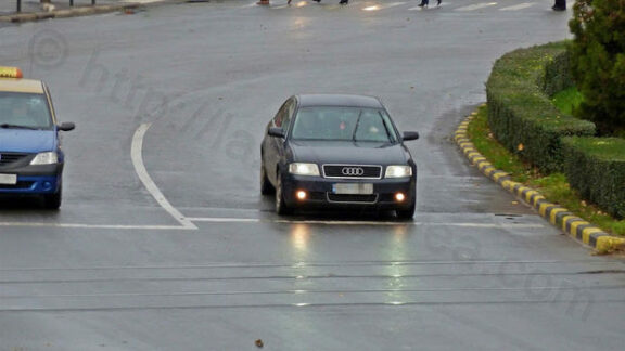 faruri pe timp de zi