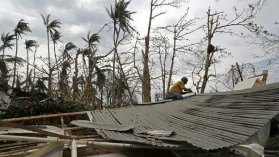 Furtuna tropicală Nate