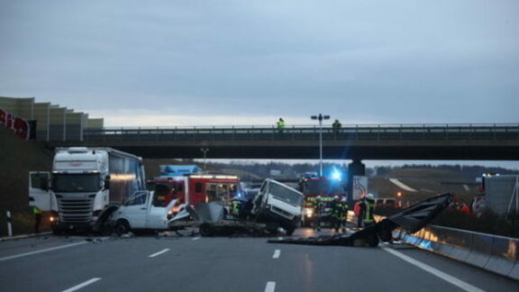 Moldoveni implicați in accident Germania