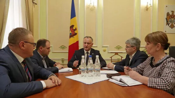 Igor Dodon si consilierii