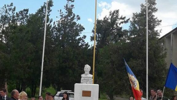 În localitatea Alexandru Ioan Cuza a fost dezvelit bustul domnitorului Cuza