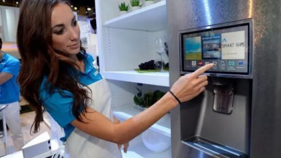 frigider conectat la internet