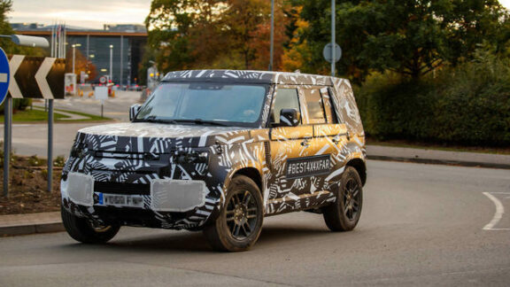 Land Rover defender 2019