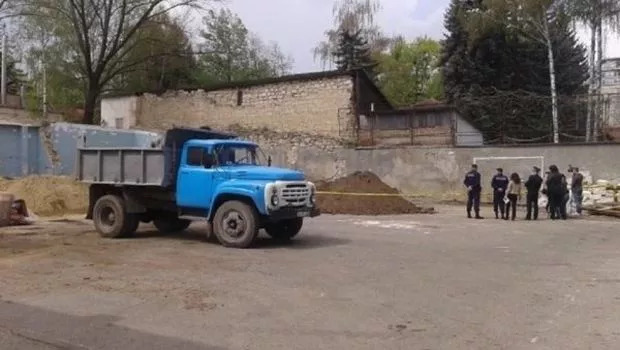 elevii liceului "Mircea Eliade" din capitală au fost evacuați