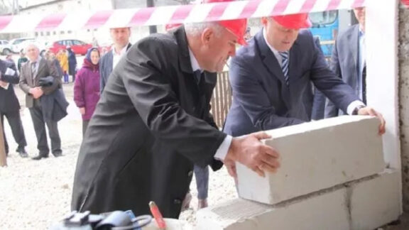 în Leova a fost dat startul lucrărilor de reconstrucție a patru blocuri locative