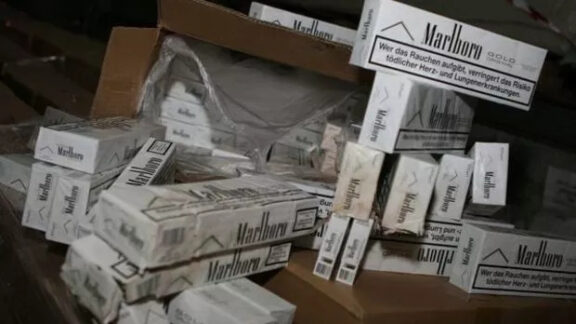 Contrabandă cu țigări