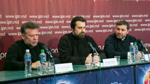 Mitropolia Basarabiei condamnă acapararea abuzivă a bisericii din Dereneu