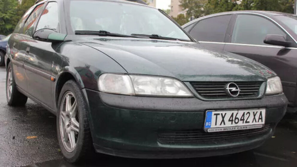 Condiții noi pentru deținătorii autovehiculelor înregistrate în străinătate.