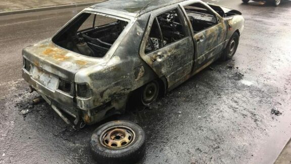 O maşină a luat foc pe strada Independenţei din capitală