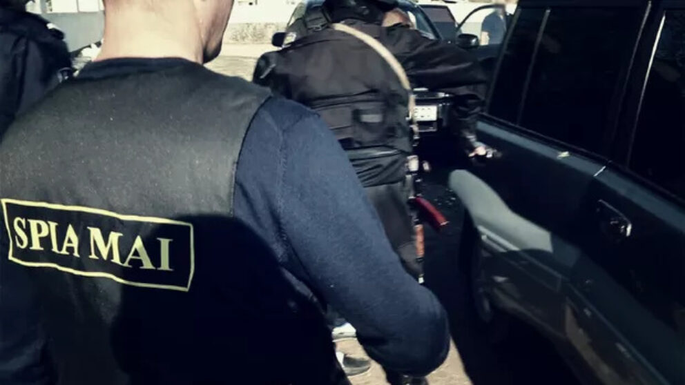 ofițerii SPIA și procurorii anticorupție
