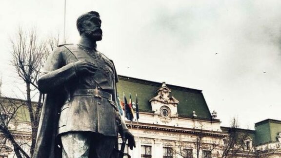 Primaria Municipiului Iași va dona Chișinăului un monument de 6 metri în anul Centenarului