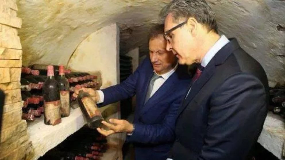 Principele Radu la vinăria Purcari