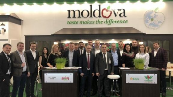 Producătorii de fructe și struguri din Republica Moldova