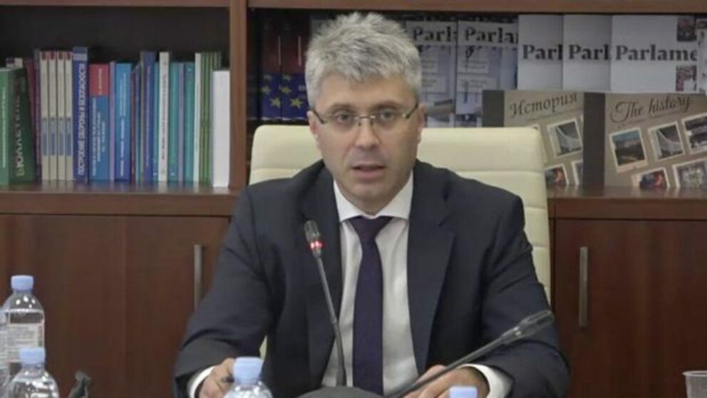 Ruslan Flocea CNA