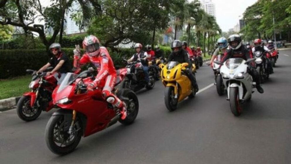 sezonul moto