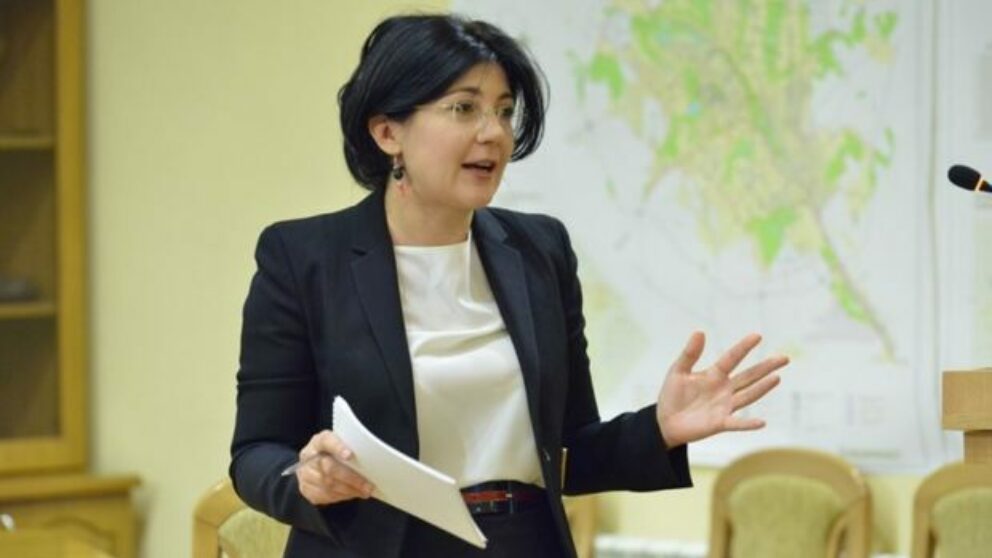 Silvia Radu CMC