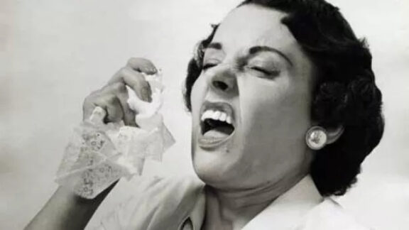 strarnut imagine pentru articol