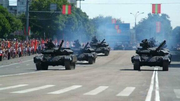 Tancuri Armata a 14-a