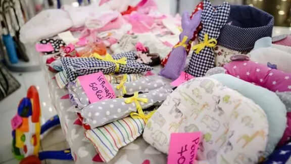 Târg de caritate în susținerea Rominei Prodan