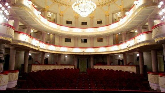 Teatrul Mihai Eminescu din Chișinău