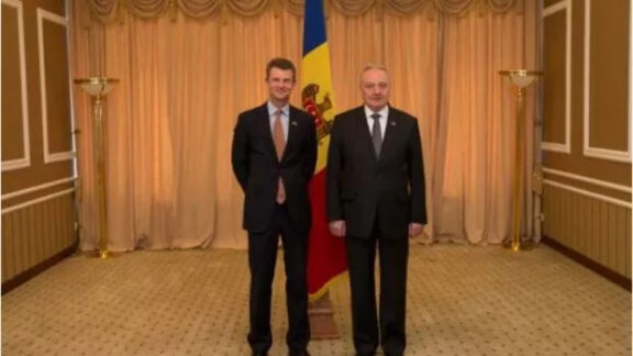 Phil Batson Nicolae Timofti