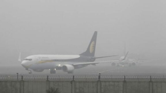 Trafic aerian perturbat din cauza ceții