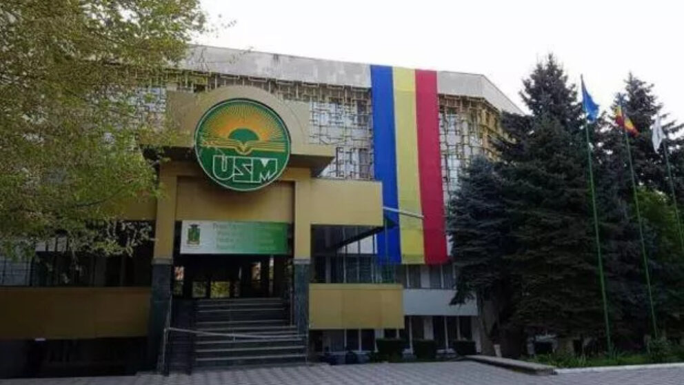 Tricolor USM