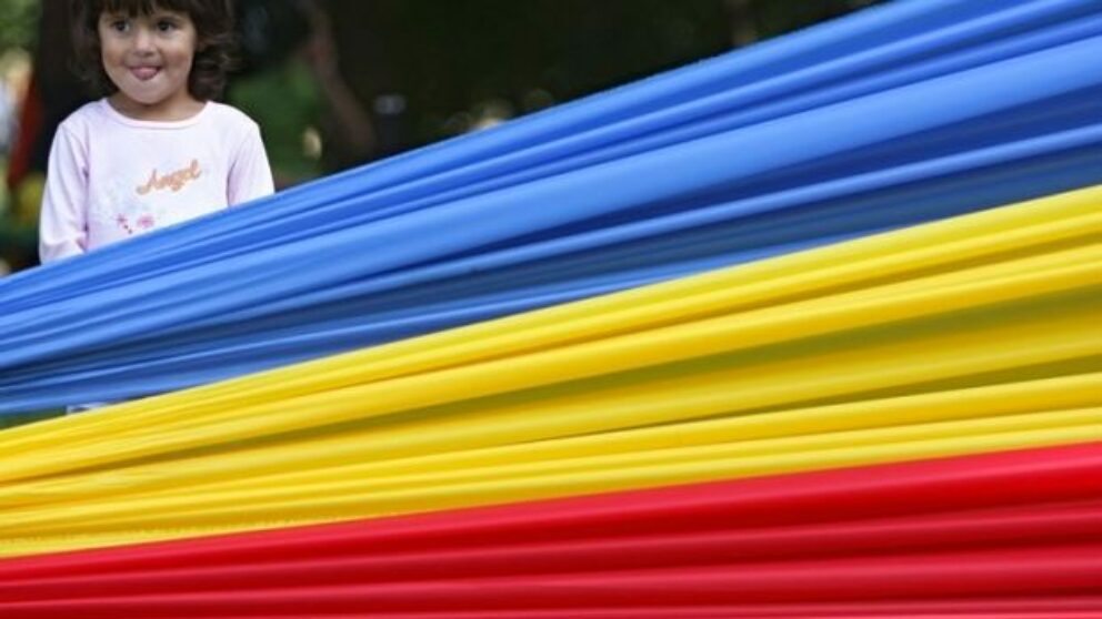 Tricolor