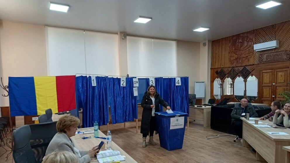 Peste 15 mii de cetățeni români au votat, până la această oră, în